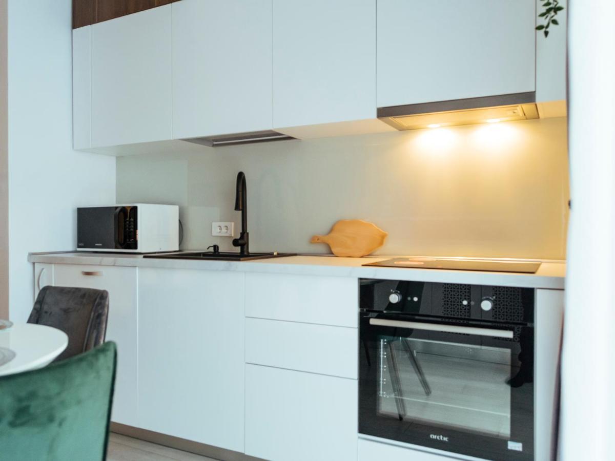 Cozy Special Pallady Apartament With Garden & Courtyard บูคาเรสต์ ภายนอก รูปภาพ