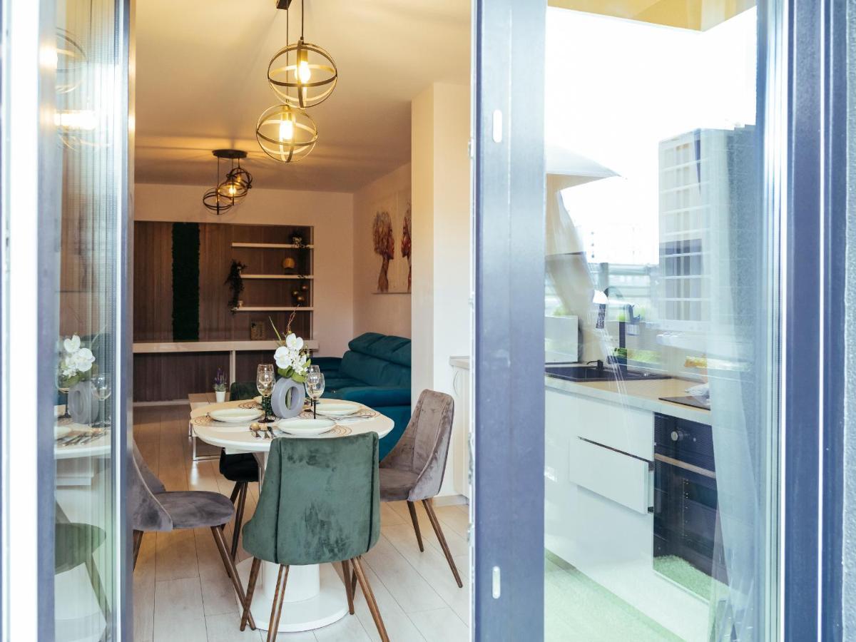 Cozy Special Pallady Apartament With Garden & Courtyard บูคาเรสต์ ภายนอก รูปภาพ