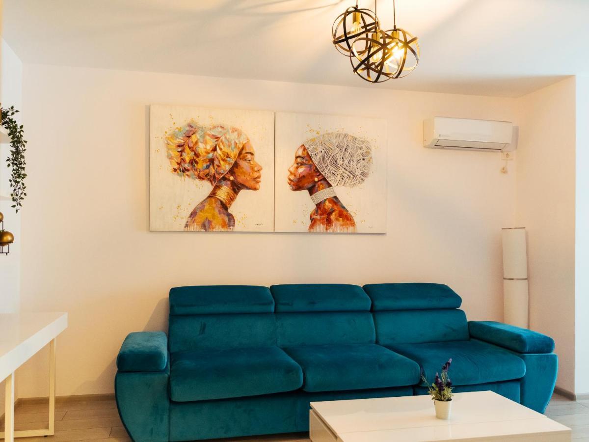 Cozy Special Pallady Apartament With Garden & Courtyard บูคาเรสต์ ภายนอก รูปภาพ