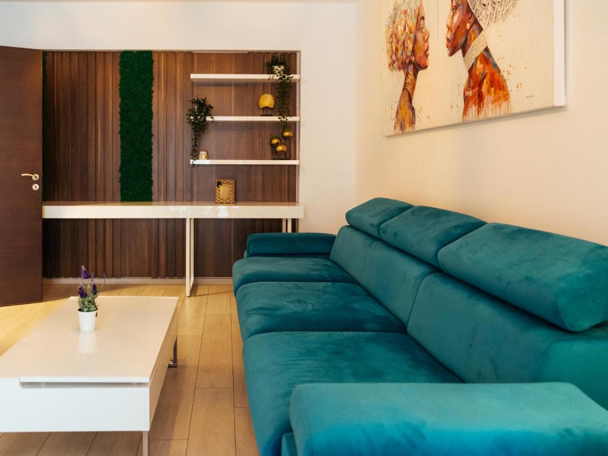 Cozy Special Pallady Apartament With Garden & Courtyard บูคาเรสต์ ภายนอก รูปภาพ