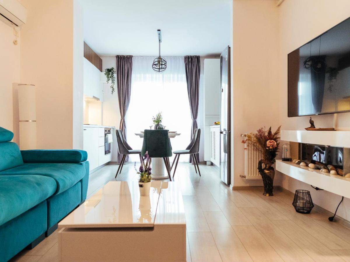 Cozy Special Pallady Apartament With Garden & Courtyard บูคาเรสต์ ภายนอก รูปภาพ